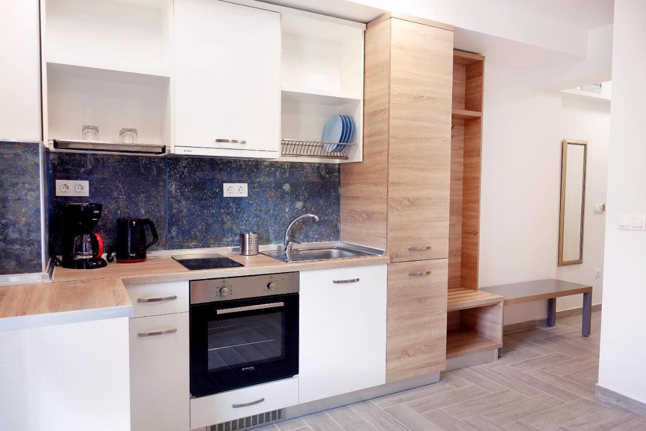 Okean Studios Ierissos Bagian luar foto